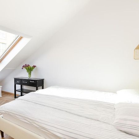 Tatari 32 Rooftop Apartment ทาลลินน์ ภายนอก รูปภาพ