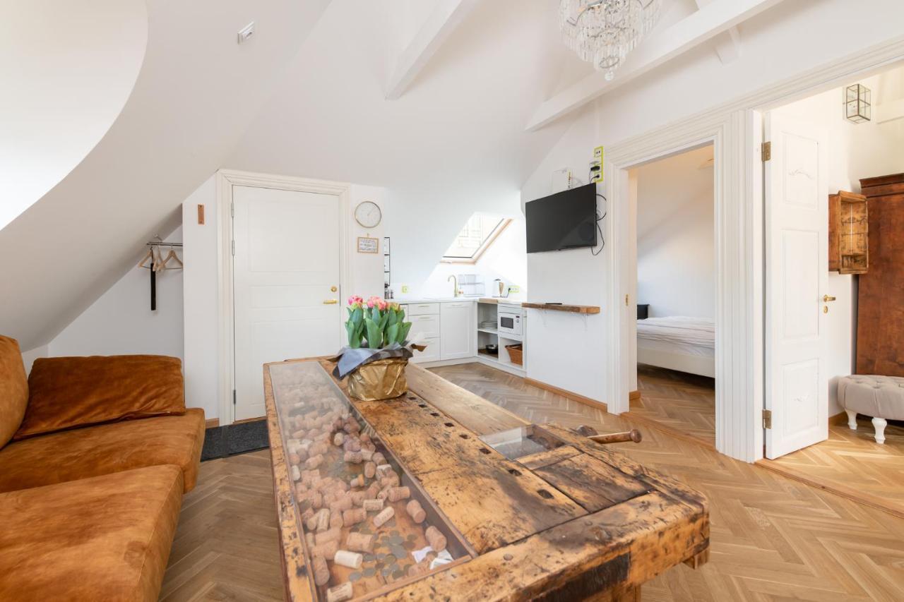 Tatari 32 Rooftop Apartment ทาลลินน์ ภายนอก รูปภาพ