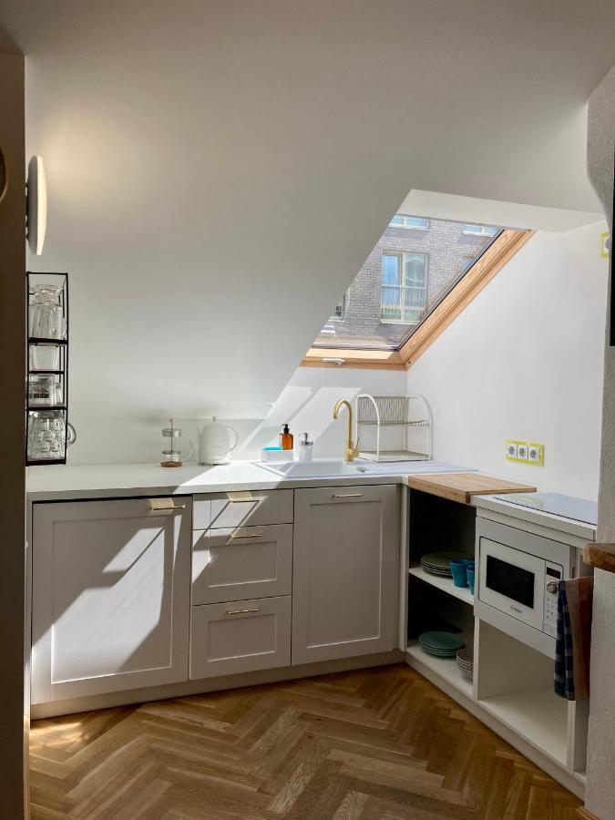 Tatari 32 Rooftop Apartment ทาลลินน์ ภายนอก รูปภาพ